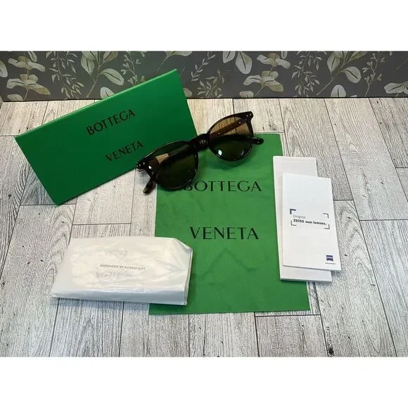 Brand New Authentic Bottega Veneta Sunglasses Black Frame With Box BV0128S